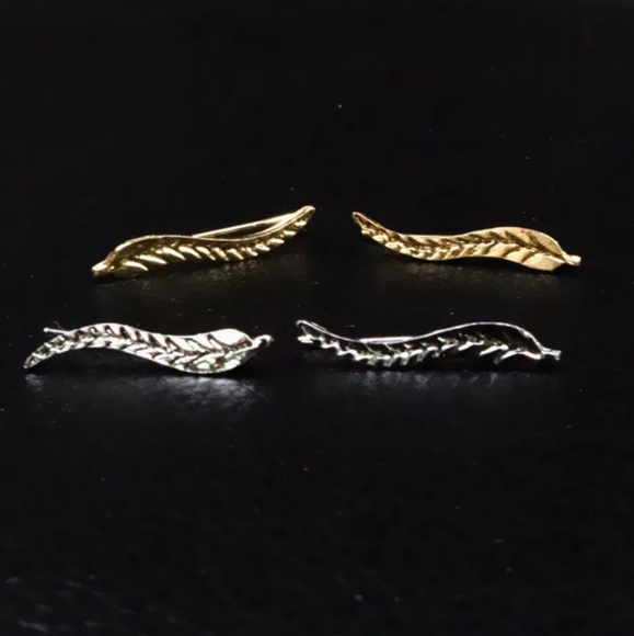 Silver Tone Leaf Ear Cuff Jacket Studs - Picture 2 of 3